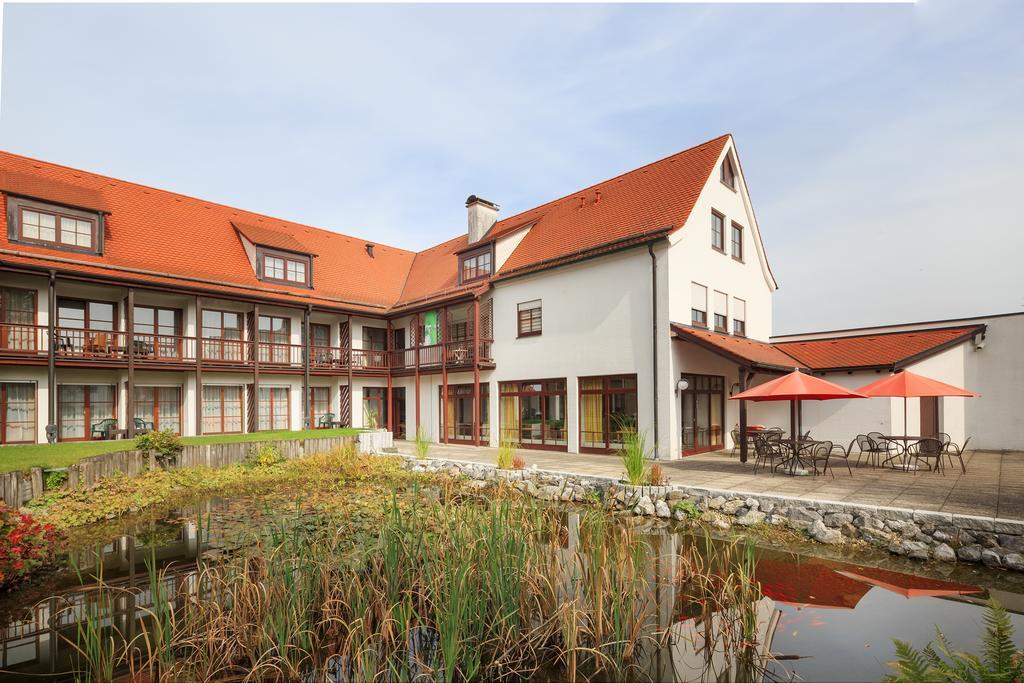 Hotel Garni Gaestehaus Am Muehlbach Ottobeuren Exterior foto